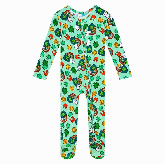 •NEW•Posh Peanut “Posh Patrick’s Day” Footie - Picture 1 of 9